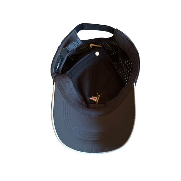 Nike Golf Adjustable Black Cap With Embroidered Logo & Perforated Design - Picture 4 of 6